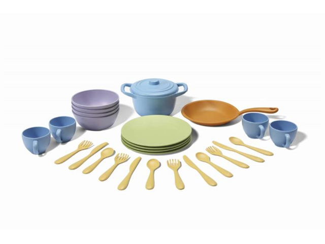GTY Cookware & Dining Set