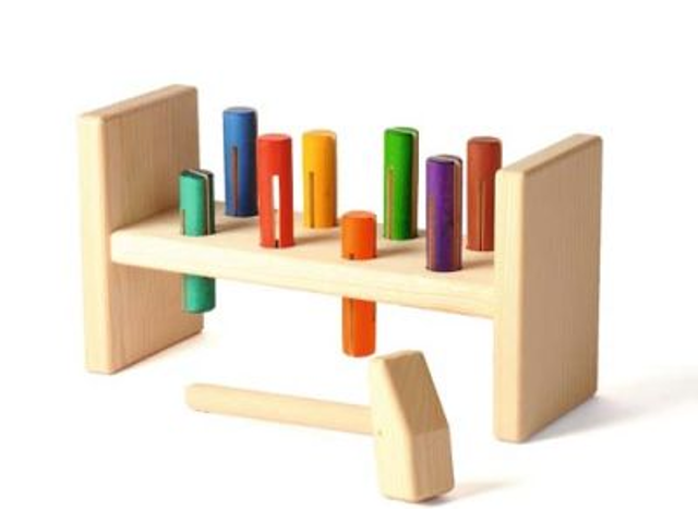 Hammerbank (Holznägel lackiert)