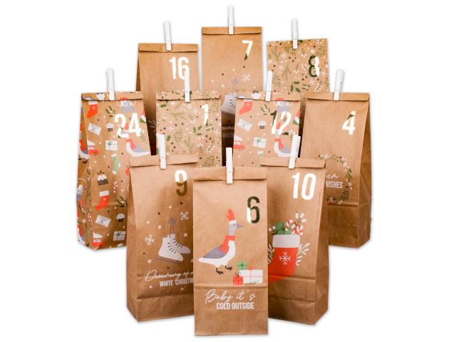 Adventskalender mit bedruckten Tüten – Christmas