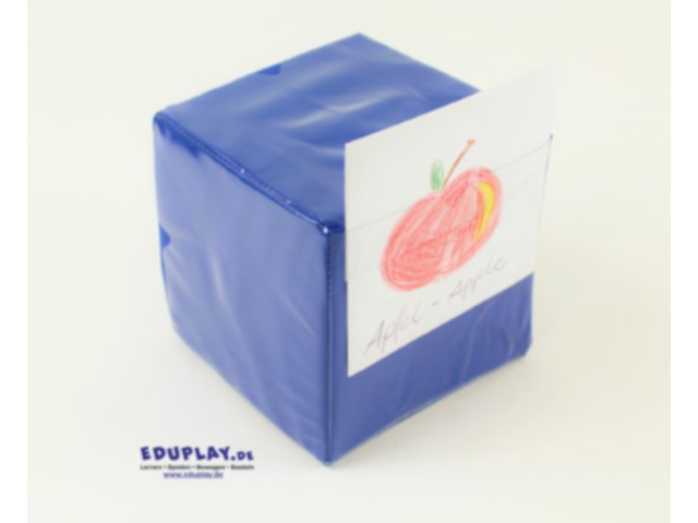 Würfel mit Taschen blau