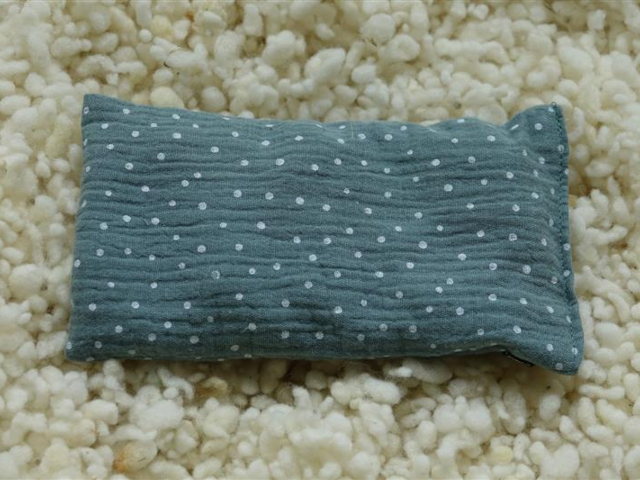 Erdbeerkernkissen dunkelgrün