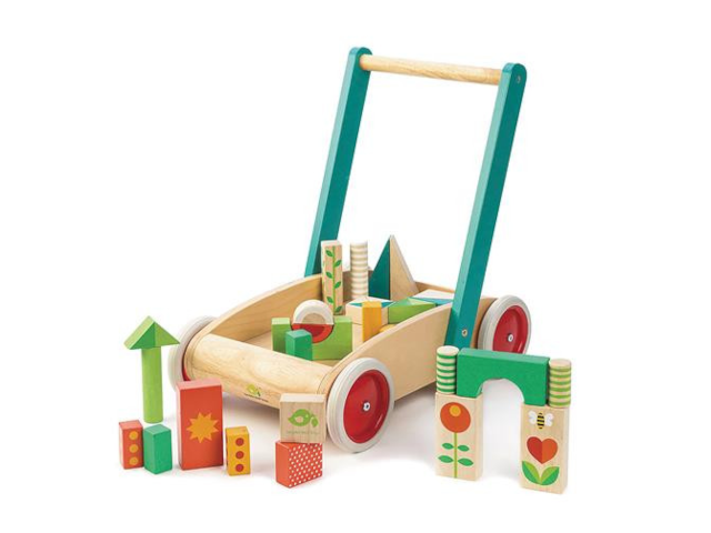 Lauflernwagen mit Klötzen